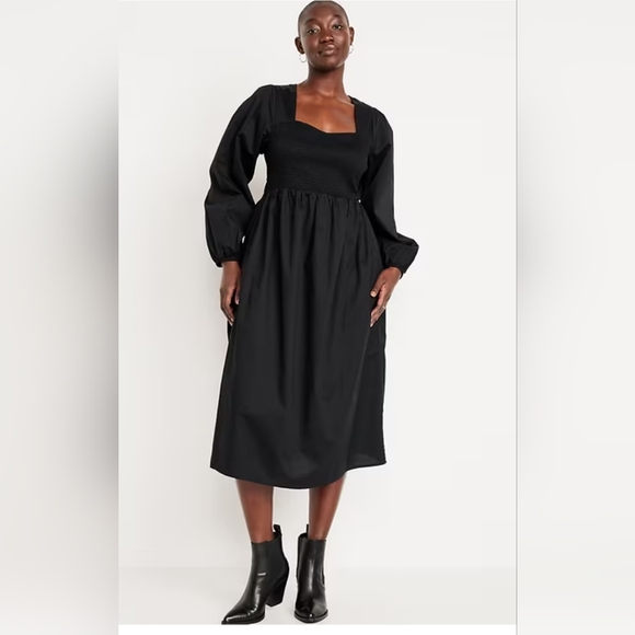 Old Navy Dresses & Skirts - Old Navy Elegant Black Long Sleeve Dress
